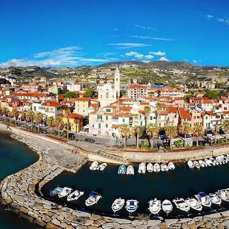 La Casa Di Silvio By Le Di Tati Riva Ligure